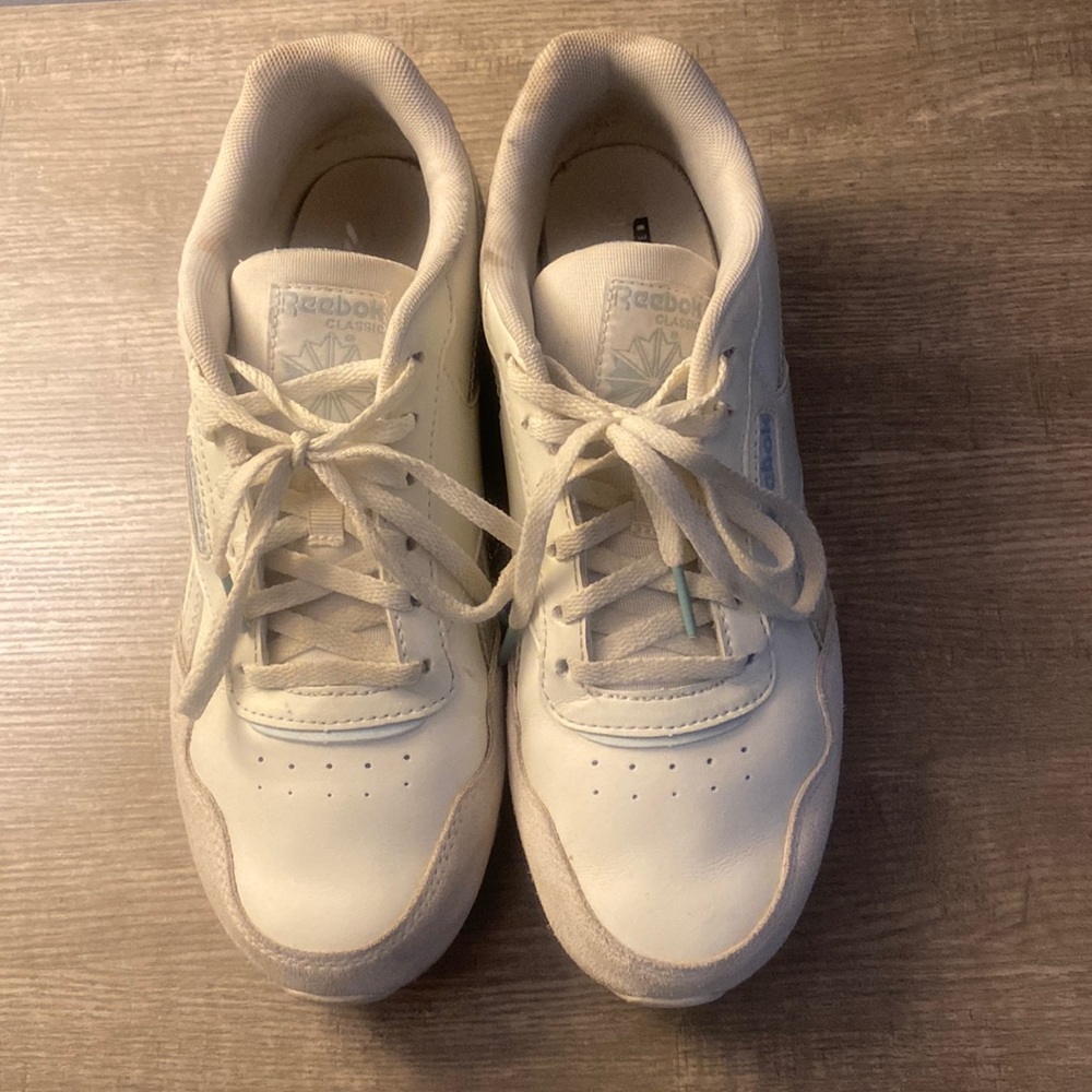 Reebok- Classic